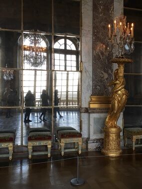 Meet your Posher, Andra!